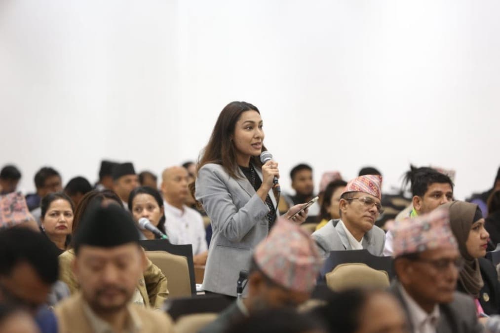 त्रिभुवन विमानस्थलमा ‘मेड इन नेपाल’लाई प्राथमिकता दिन सांसद श्रेष्ठको माग