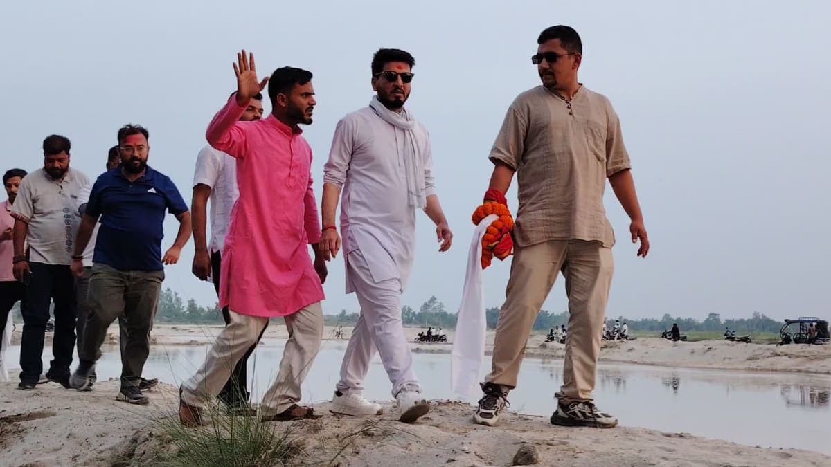 निरीक्षण मात्रै, निर्माण कहिले ? कमला पुलमा स्थानीयको प्रश्न
