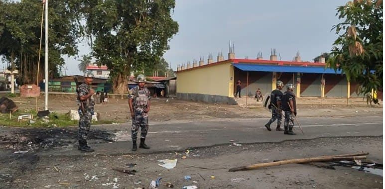 सुनसरीका पाँच स्थानमा अनिश्चितकालीन कर्फ्यु