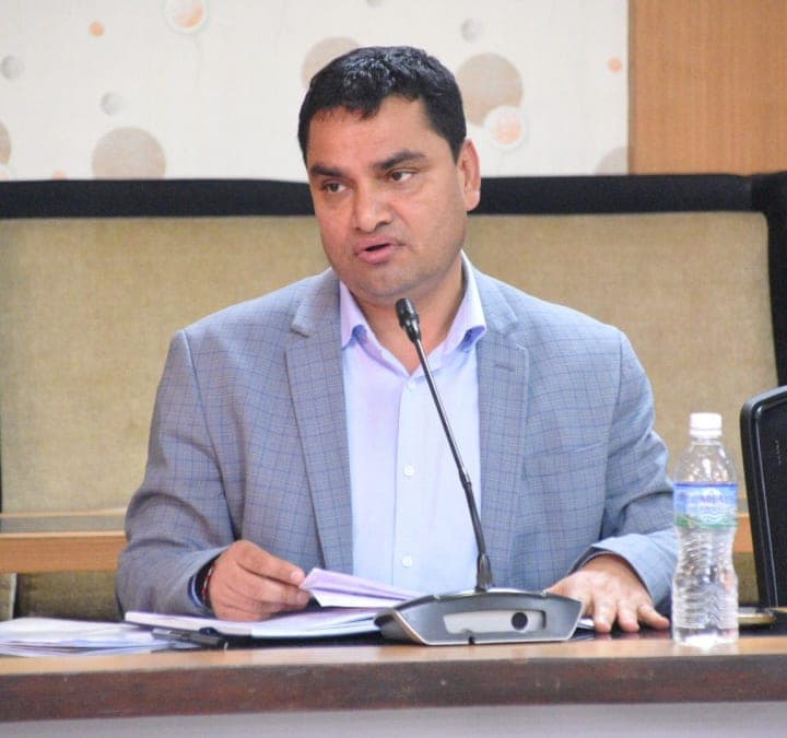 वैद्यखानाको कारोबार बढेपछि पौडेल खुसी, ५ वर्षे रणनीति हुबहु कार्यान्वयन गर्न माग