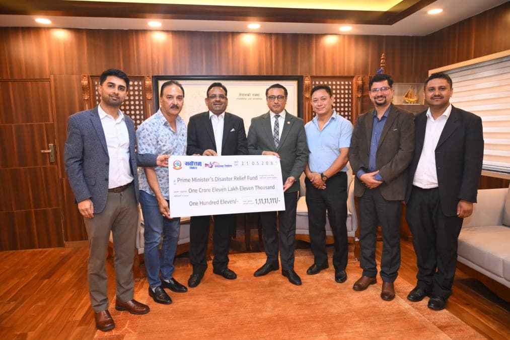 सर्वोत्तम र जगदम्बा सिमेन्टद्वारा विपद् प्रभावितका लागि १ करोड ११ लाख सहयोग