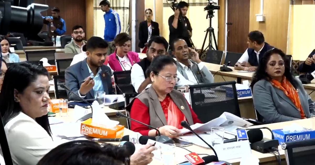 सांसद कर्णको प्रश्न– राष्ट्रिय सभाले कुन कानून निर्माणमा अवरोध गर्यो?